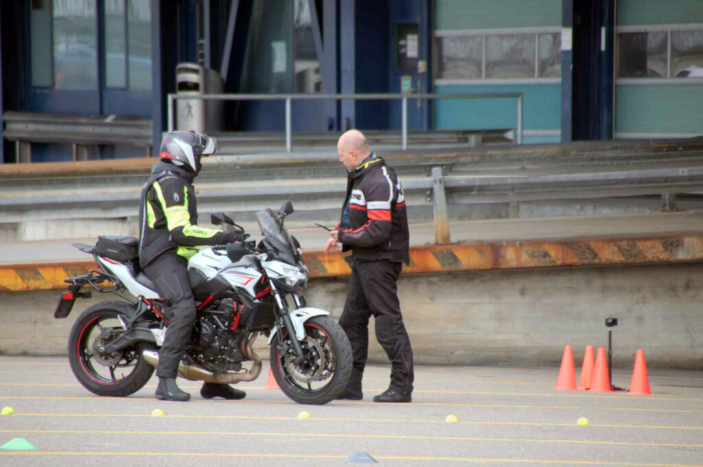 moto gymkhana instructions